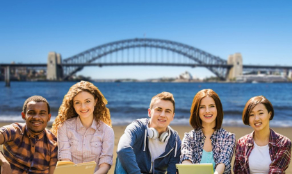 Bức tranh nhiều màu sắc về văn hóa và dân tộc ở Úc